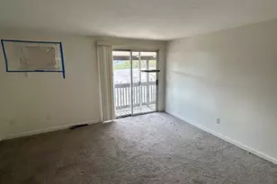11 Gibbs St, Worcester, MA 01607 - Photo 5