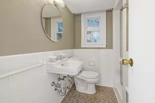 22 Bracebridge Rd, Newton, MA 02459 - Photo 29