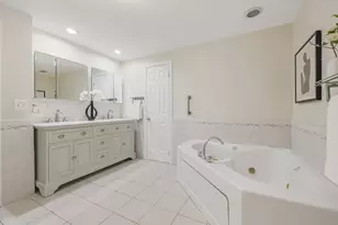 22 Bracebridge Rd, Newton, MA 02459 - Photo 17