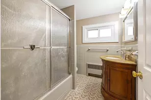 22 Bracebridge Rd, Newton, MA 02459 - Photo 27