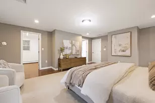 22 Bracebridge Rd, Newton, MA 02459 - Photo 15