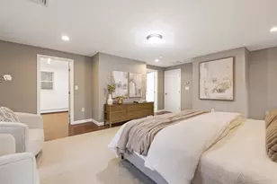 22 Bracebridge Rd, Newton, MA 02459 - Photo 15