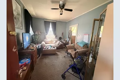 7 Park St, Chicopee, MA 01013 - Photo 5