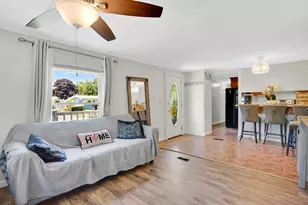 67 Fieldston St, Springfield, MA 01119 - Photo 5