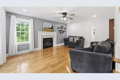 25 Fourth Ave, Billerica, MA 01821 - Photo 5