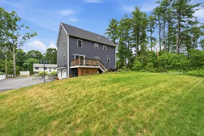 25 Fourth Ave, Billerica, MA 01821 - Photo 37