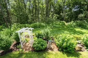 30 Huntington Ave, Methuen, MA 01844 - Photo 33