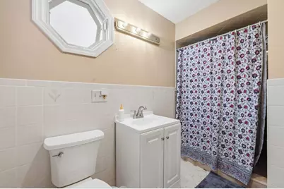 80 Clarence St, Everett, MA 02149 - Photo 15