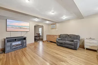 80 Clarence St, Everett, MA 02149 - Photo 11