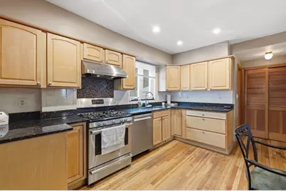 80 Clarence St, Everett, MA 02149 - Photo 7