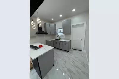 86 Amherst St, Springfield, MA 01109 - Photo 7