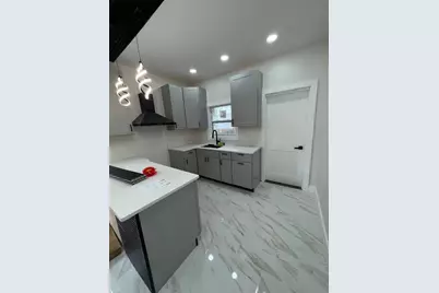 86 Amherst St, Springfield, MA 01109 - Photo 7
