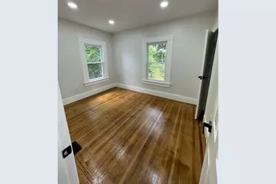 86 Amherst St, Springfield, MA 01109 - Photo 33
