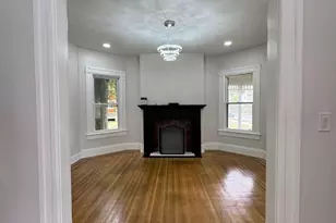 86 Amherst St, Springfield, MA 01109 - Photo 5