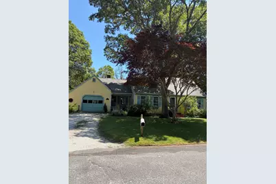 40 Vandermint Ln, Barnstable, MA 02601 - Photo 1