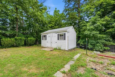 27 Leigh Rd, Hamilton, MA 01982 - Photo 27