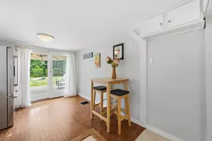 27 Leigh Rd, Hamilton, MA 01982 - Photo 3