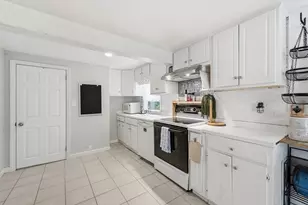27 Leigh Rd, Hamilton, MA 01982 - Photo 5