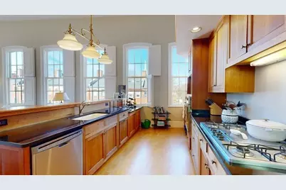 39 State St #4, Newburyport, MA 01950 - Photo 5