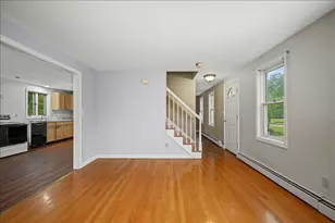 7 Sneade Dr, Oxford, MA 01540 - Photo 11