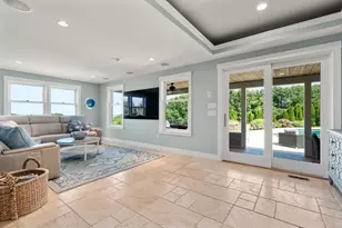 18 Holly Hill Cir, Marshfield, MA 02050 - Photo 15