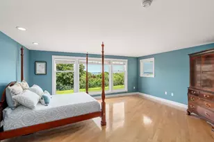 18 Holly Hill Cir, Marshfield, MA 02050 - Photo 17