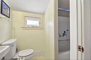 51 Colantha Ave, Brockton, MA 02301 - Photo 7