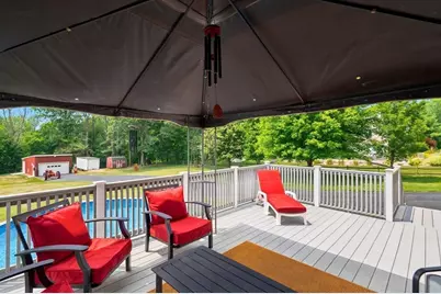 665 Blackstone St, Uxbridge, MA 01569 - Photo 9