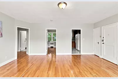 112 Maple St #4, Malden, MA 02148 - Photo 5