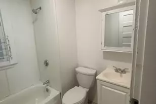 15 Fortesque St, Lynn, MA 01903 - Photo 3