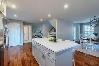 350 South Rd #2, Bedford, MA 01730 - Photo 9