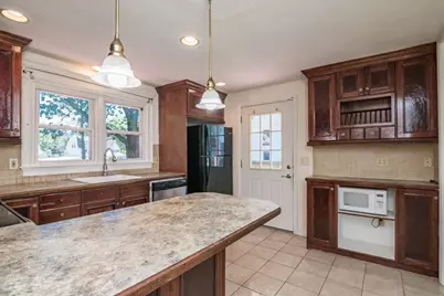 14 Bessbrook, Agawam, MA 01030 - Photo 5
