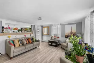 17 Vestry St, Beverly, MA 01915 - Photo 21