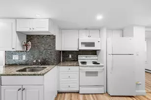 17 Vestry St, Beverly, MA 01915 - Photo 17