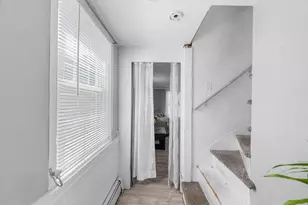 17 Vestry St, Beverly, MA 01915 - Photo 27