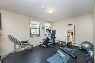 24 Pond St, Marblehead, MA 01945 - Photo 35