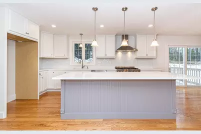 19 Fourth Avenue, Billerica, MA 01821 - Photo 11