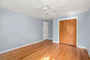 85 Keddy St, Springfield, MA 01109 - Photo 13
