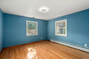 85 Keddy St, Springfield, MA 01109 - Photo 11