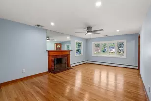 85 Keddy St, Springfield, MA 01109 - Photo 5