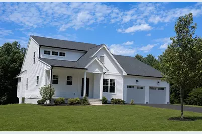 19 West Main Street, Upton, MA 01568 - Photo 1