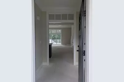 19 West Main Street, Upton, MA 01568 - Photo 7