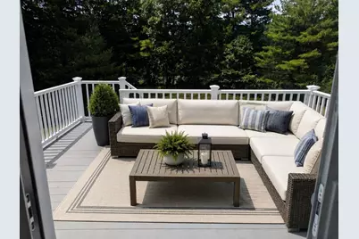 19 West Main Street, Upton, MA 01568 - Photo 5