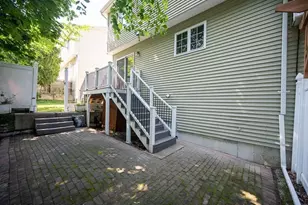 14 Mount Vernon St, Worcester, MA 01605 - Photo 29
