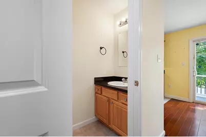14 Mount Vernon St #A, Worcester, MA 01605 - Photo 11