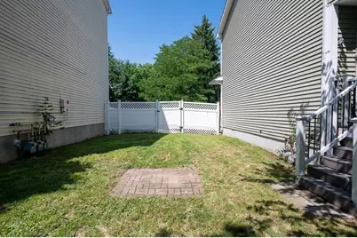14 Mount Vernon St #A, Worcester, MA 01605 - Photo 33