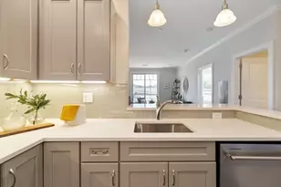 69 Foundry St, Wakefield, MA 01880 - Photo 3