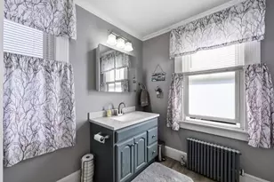 28 Cedar St, Ludlow, MA 01056 - Photo 21