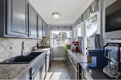 28 Cedar St, Ludlow, MA 01056 - Photo 17