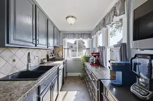 28 Cedar St, Ludlow, MA 01056 - Photo 17